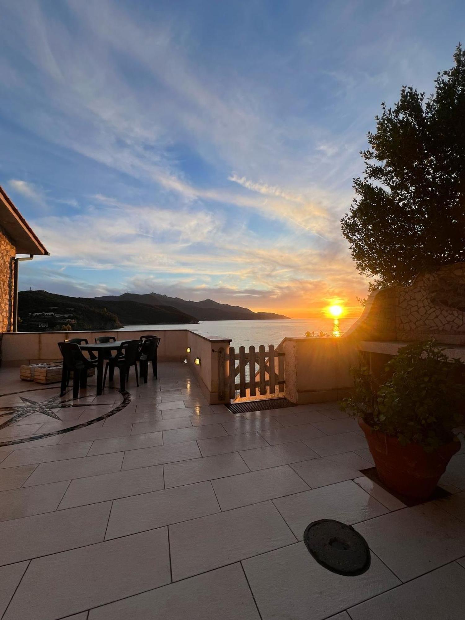 Villa Grazia Casa Mazzari Bagian luar foto